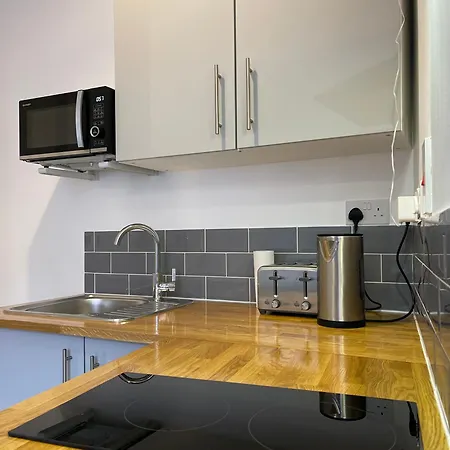 Elegant Apartment London
