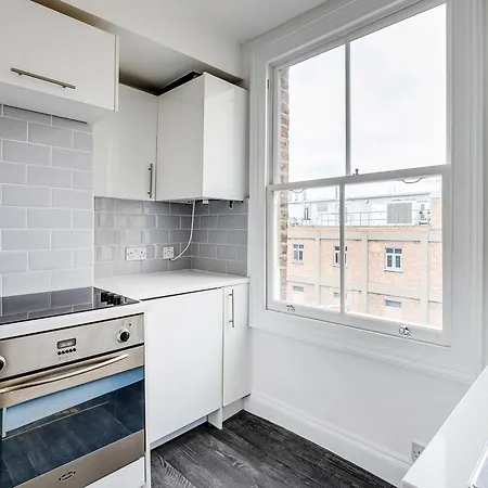 Sunny Spacious Flat - West London, Kensington, Earl's Court, Chelsea Apartment