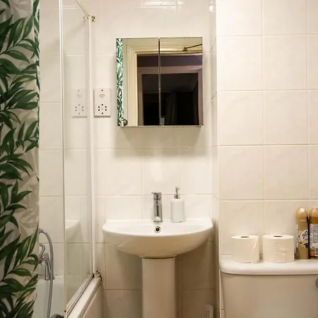 Meridian Canary Wharf Close To Excel And O2 London