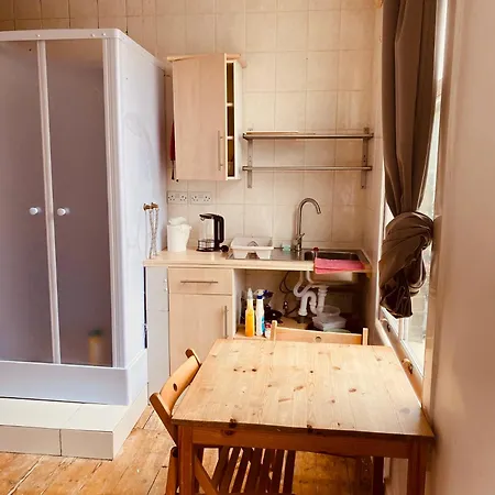 Apartment In Islington London