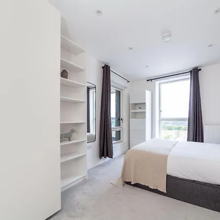 The Colindale Luxury