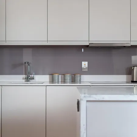The Colindale Luxury *