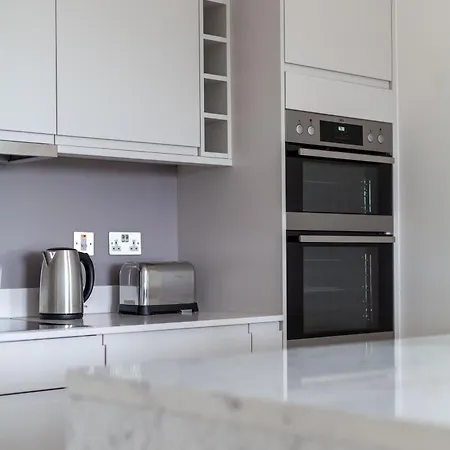 The Colindale Luxury