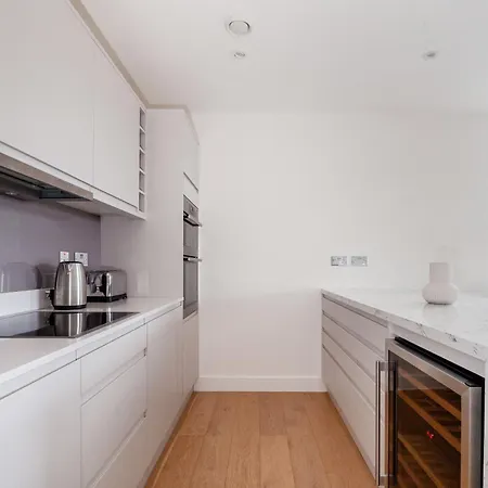 The Colindale Luxury