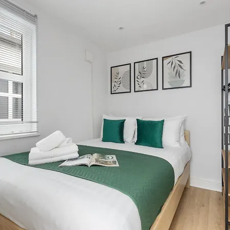 Apartment Luxury Boutique - La Reserve South Kensington London