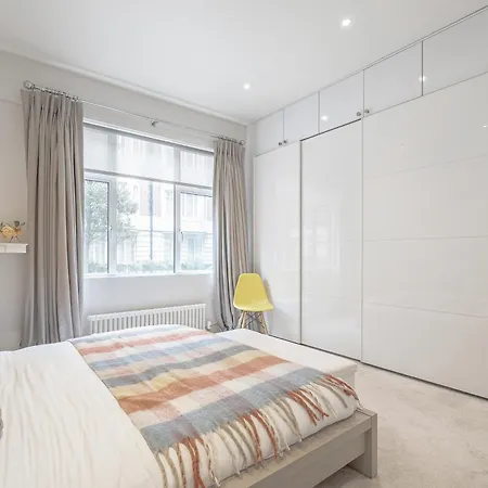 Apartment Luxurious Two-bedroom Haven In Marylebone London
