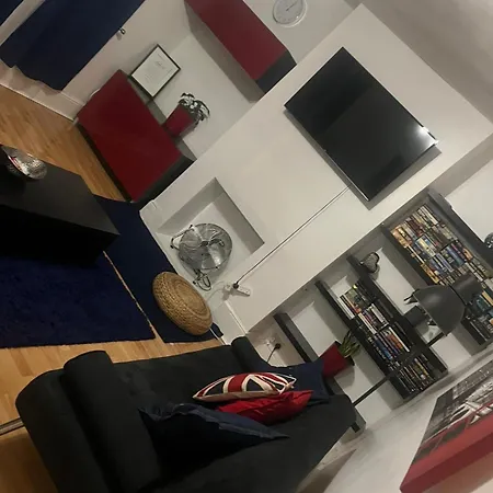 Apartment Lovely Large London
