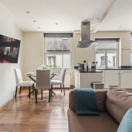 Enchanting Hideaway - La Reserve South Kensington Appartamento