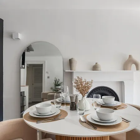Serenity Escape - La Reserve Knightsbridge * London