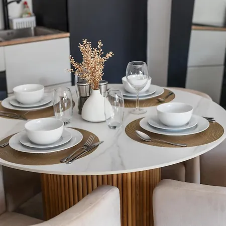 Serenity Escape - La Reserve Knightsbridge