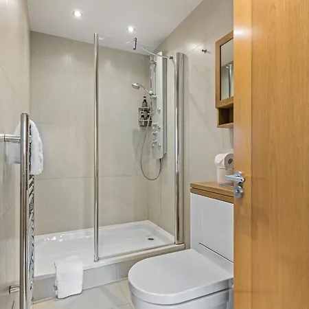 Appartamento Enchanting Hideaway - La Reserve South Kensington Londra