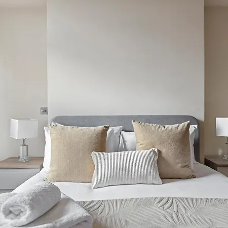 Enchanting Hideaway - La Reserve South Kensington Appartamento