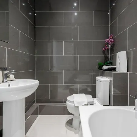Headsonbed Spacious Excel Canarywharf For The Larger Group Near Blackwall Station Apartment