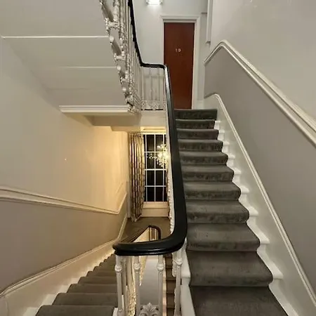 Apartment Petit In Paddington