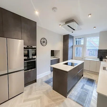 Apartment Lux 4 Bedroom In Baker St Near Regent's Park