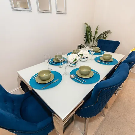 3 Bedroom House With Spacious Back Garden & Free Parking In Ilford, Barking * Barking (Greater London)
