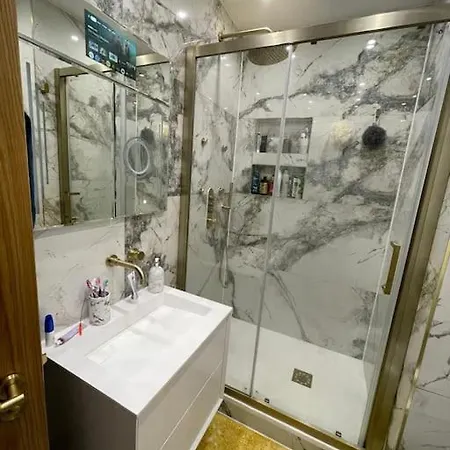 3 Bed Smart - Canary Wharf * London