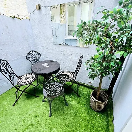 Charming Hyde Park Private With Back Patio By Lancaster Gate And Paddington Station 伦敦