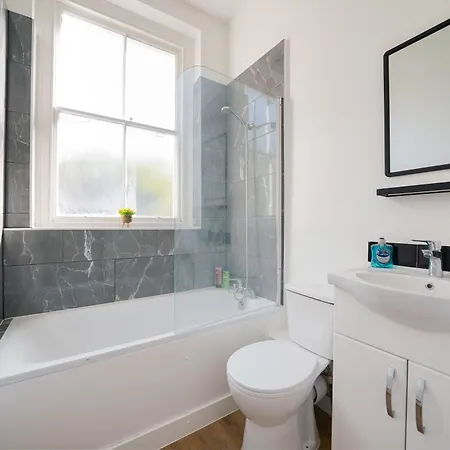Apartment Quaint Flat By Hampstead Heath