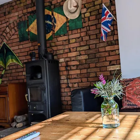 3bedrooms House Sleeps10 Garden&parking Ably