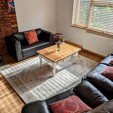 3bedrooms House Sleeps10 Garden&parking Ably *