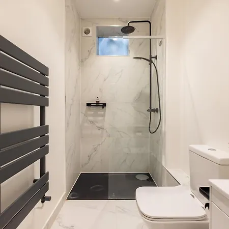 Modern Luxury Soho Apartment
