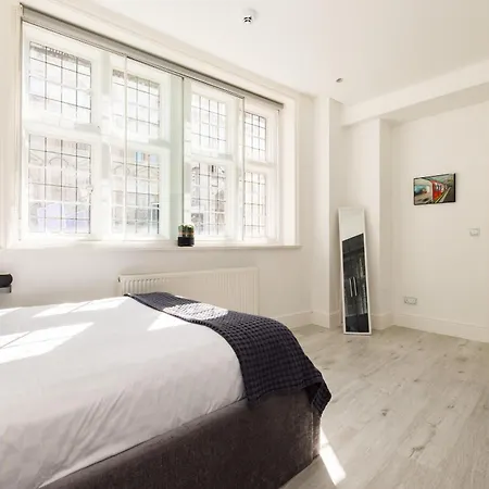 Apartment Modern Luxury Soho London