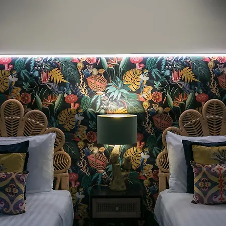 Urban Chic - Stukeley Apartment *