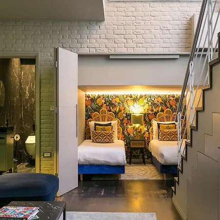 Urban Chic - Stukeley Apartment London