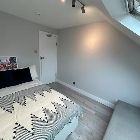 King's Cross Lawrence Private Aparthotel London