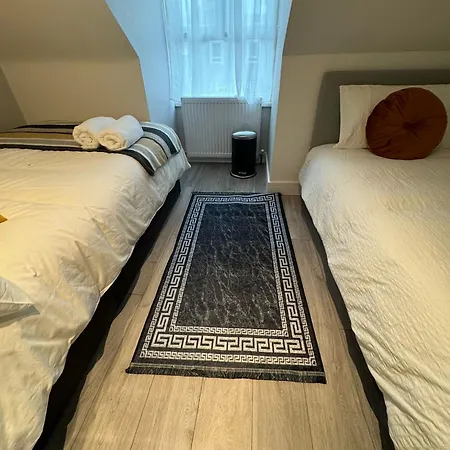 King's Cross Lawrence Private Aparthotel *