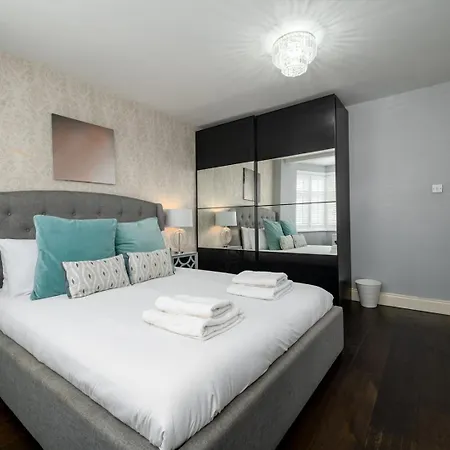 Guestready - Family House Retreat In