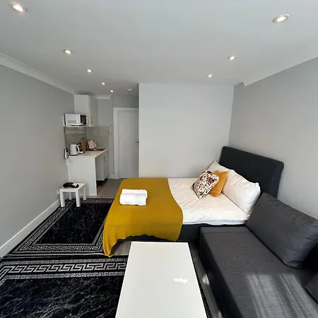 King's Cross Lawrence Private Aparthotel *