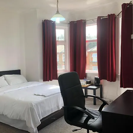 Saji Hotel Ilford