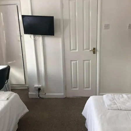 Saji Hotel Ilford