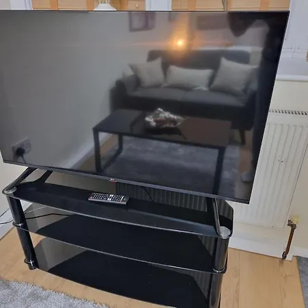 Apartment Cozy Flat & Lovely Garden, High Speed Wifi Cranford