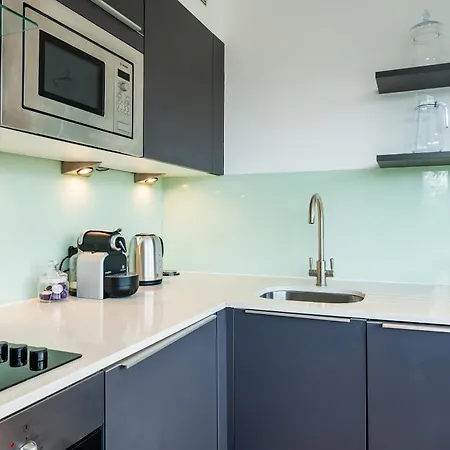 Urban Haven A Central Modern Gem * London