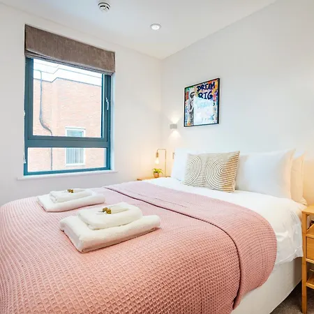 Urban Haven A Central Modern Gem Apartment *