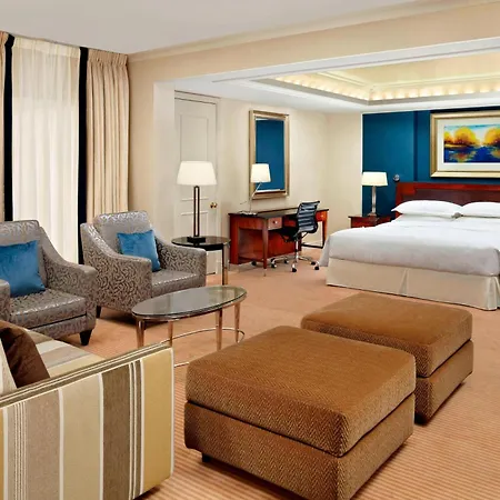 Sheraton Skyline London Heathrow Hotel 4*