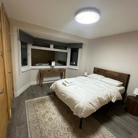 Apartment New! Brand New Beautiful Modern London