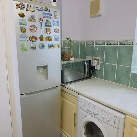 Sweet In Heart Of Barking Homestay