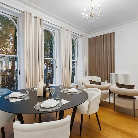Luxurious Hideaway Retreat - La Reserve Knightsbrige London