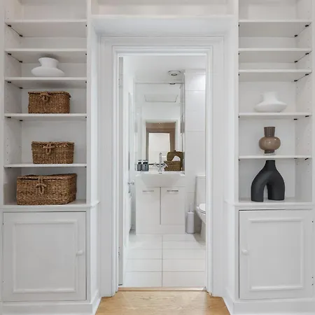 Luxurious Hideaway Retreat - La Reserve Knightsbrige