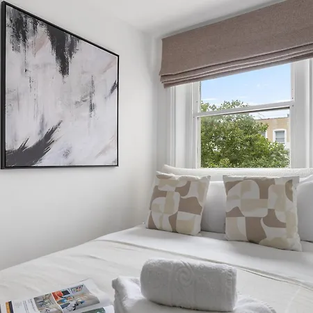 Serenity Escape - La Reserve Knightsbridge * London