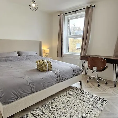 Camden Market Apartment