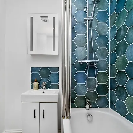 Soho One Bedroom *
