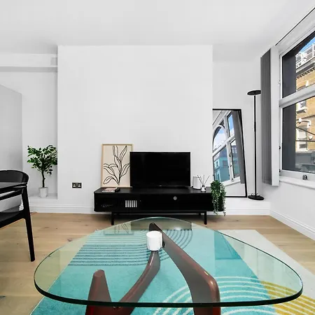 Soho One Bedroom Apartment