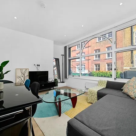 Soho One Bedroom Apartment