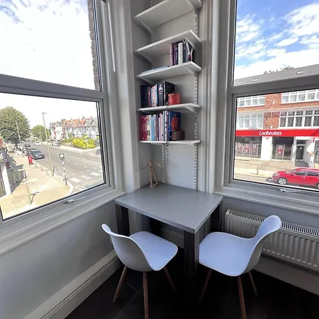 Apartment Cozy With Great Location