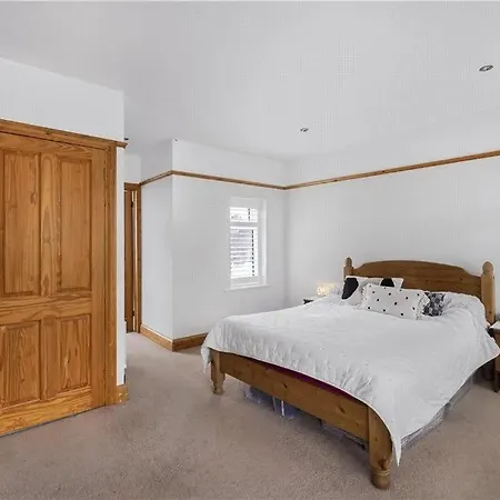 Spacious In London Appartamento